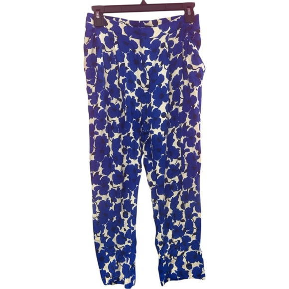 H&M Blue and White Cropped Pants with Giraffe Print - Picture 2 of 5